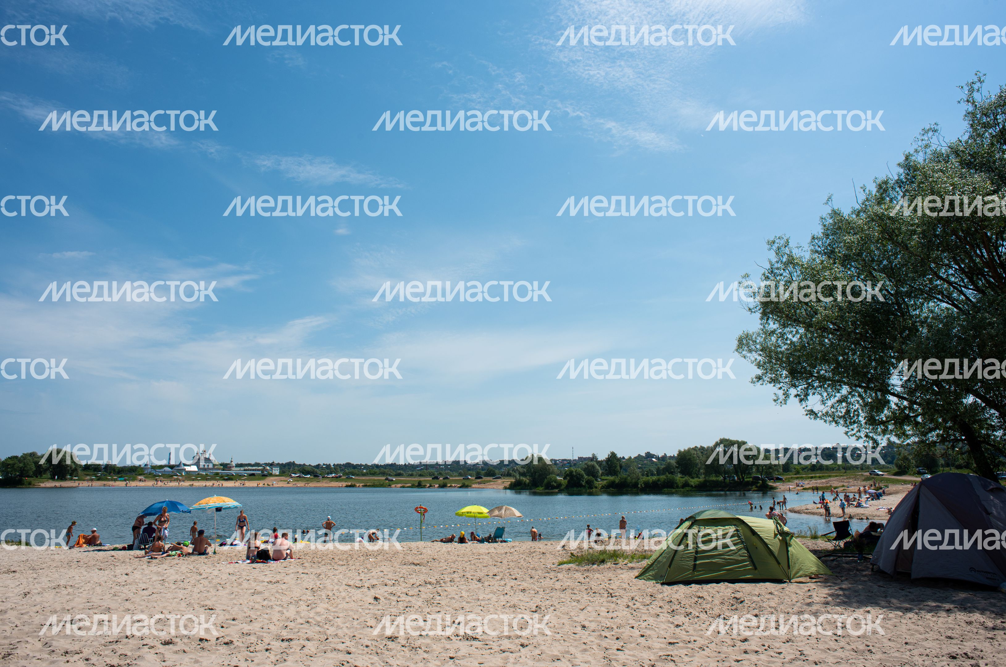 Летние виды Белопесоцкого карьера