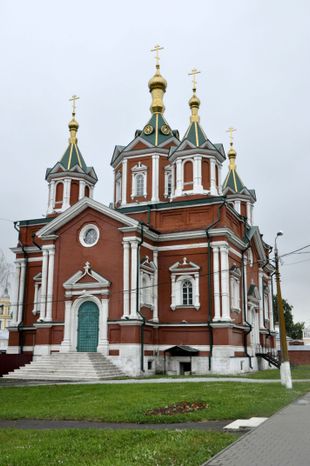 Успенский Брусенский женский монастырь в Коломне