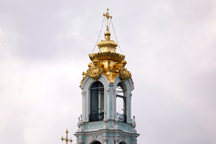 Вид со смотровой площадки «Блинная гора» на Свято-Троицкую Сергиеву Лавру в Сергиевом Посаде