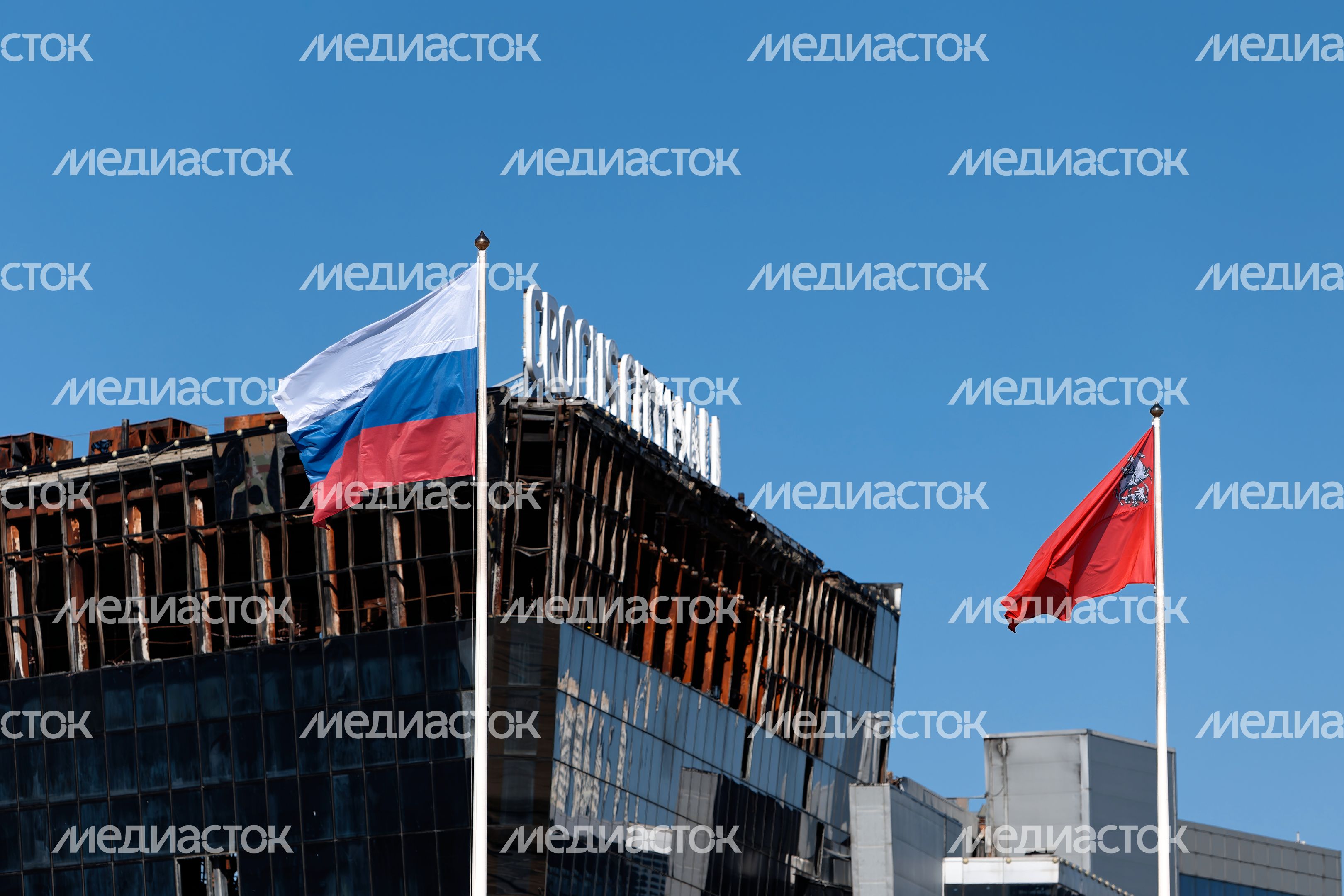 Мемориал в память о жертвах теракта в «Крокус Сити Холле» в Красногорске
