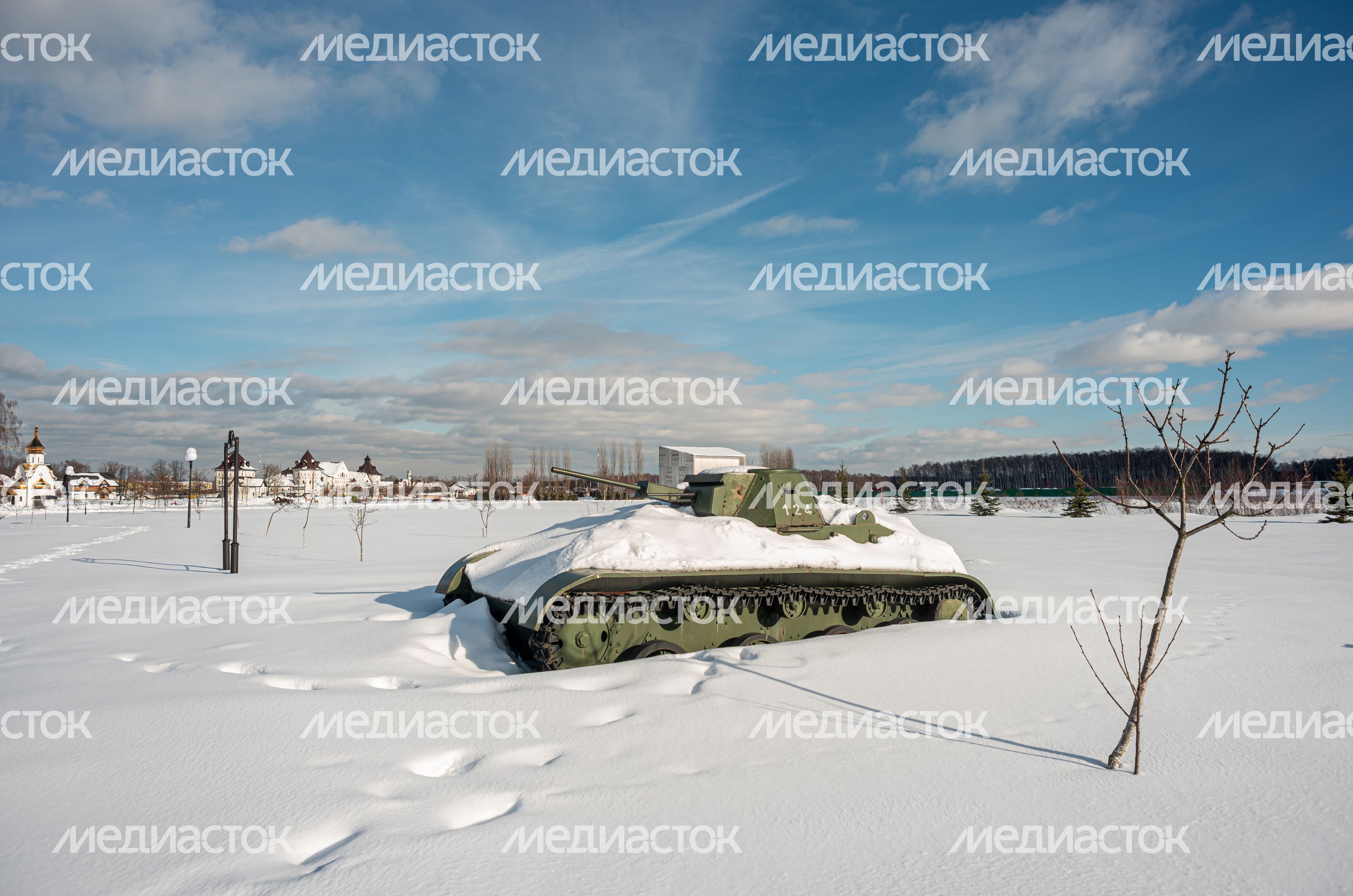 Зимние виды Национального Конного арка Русь