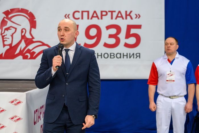 Почетные гости на открытии Всероссийских соревнований по самбо среди юношей и девушек в Люберцах