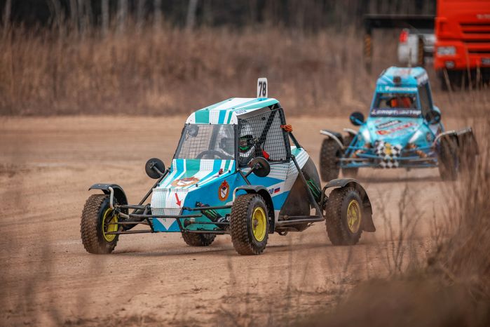 Гонки по кроссу на автомобилях и багги на Кубок Kramar Motorsport в Раменском округе