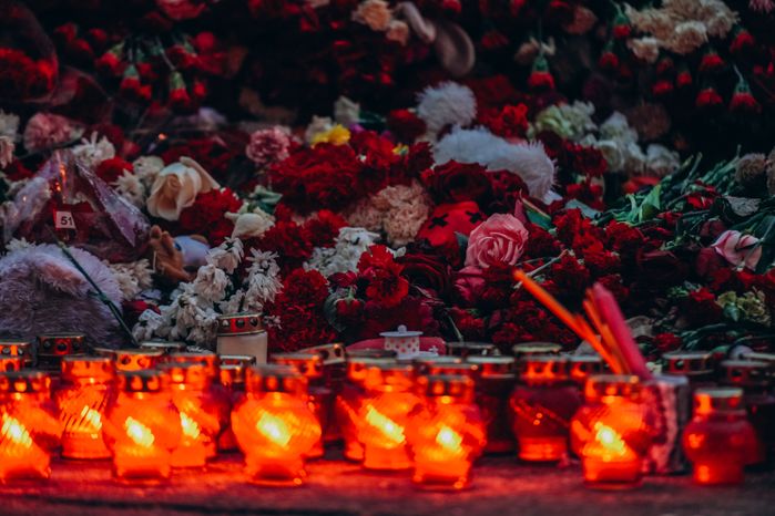 Акция памяти «Журавли» прошла на девятый день после теракта в "Крокус Сити Холле"