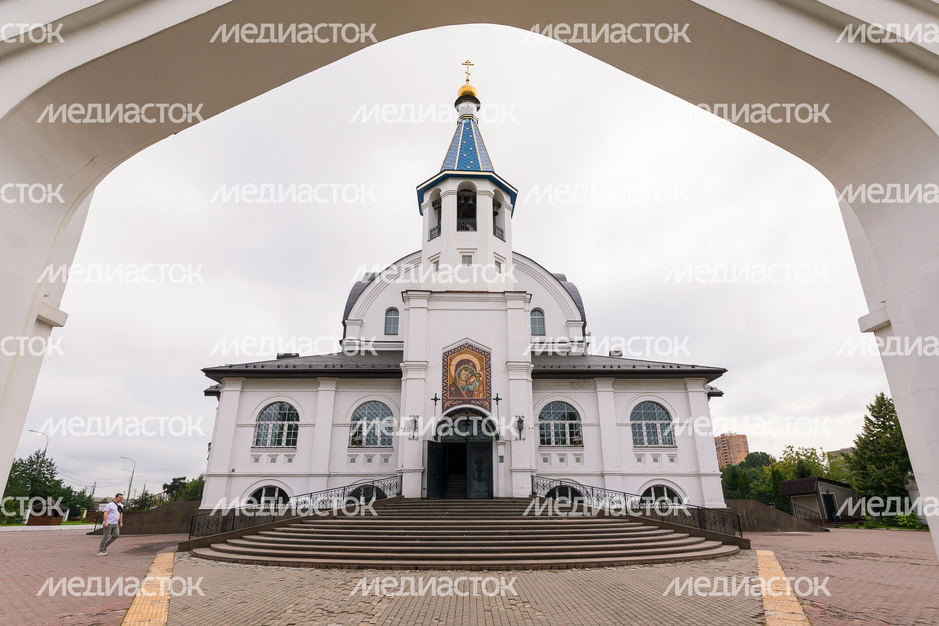 Храм Казанской иконы Божией Матери в Центральном городском парке Реутова