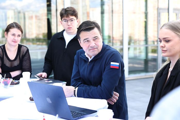 Андрей Воробьев поздравил телеканал «360» с 10-летним юбилеем