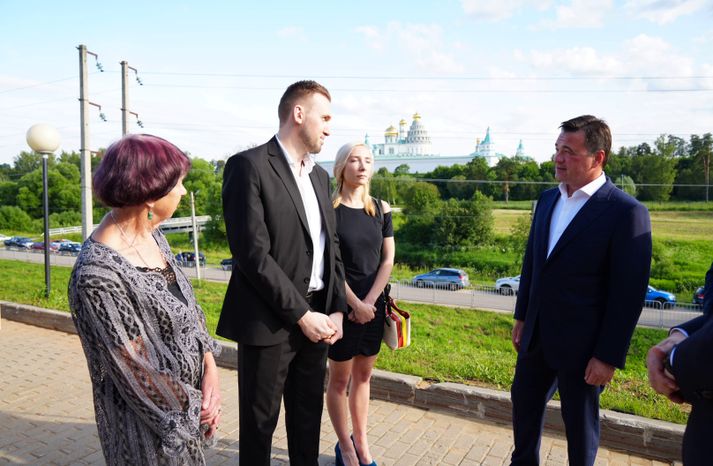 Встреча Губернатора Подмосковья с артистами на фестивале «Лето. Музыка. Музей»