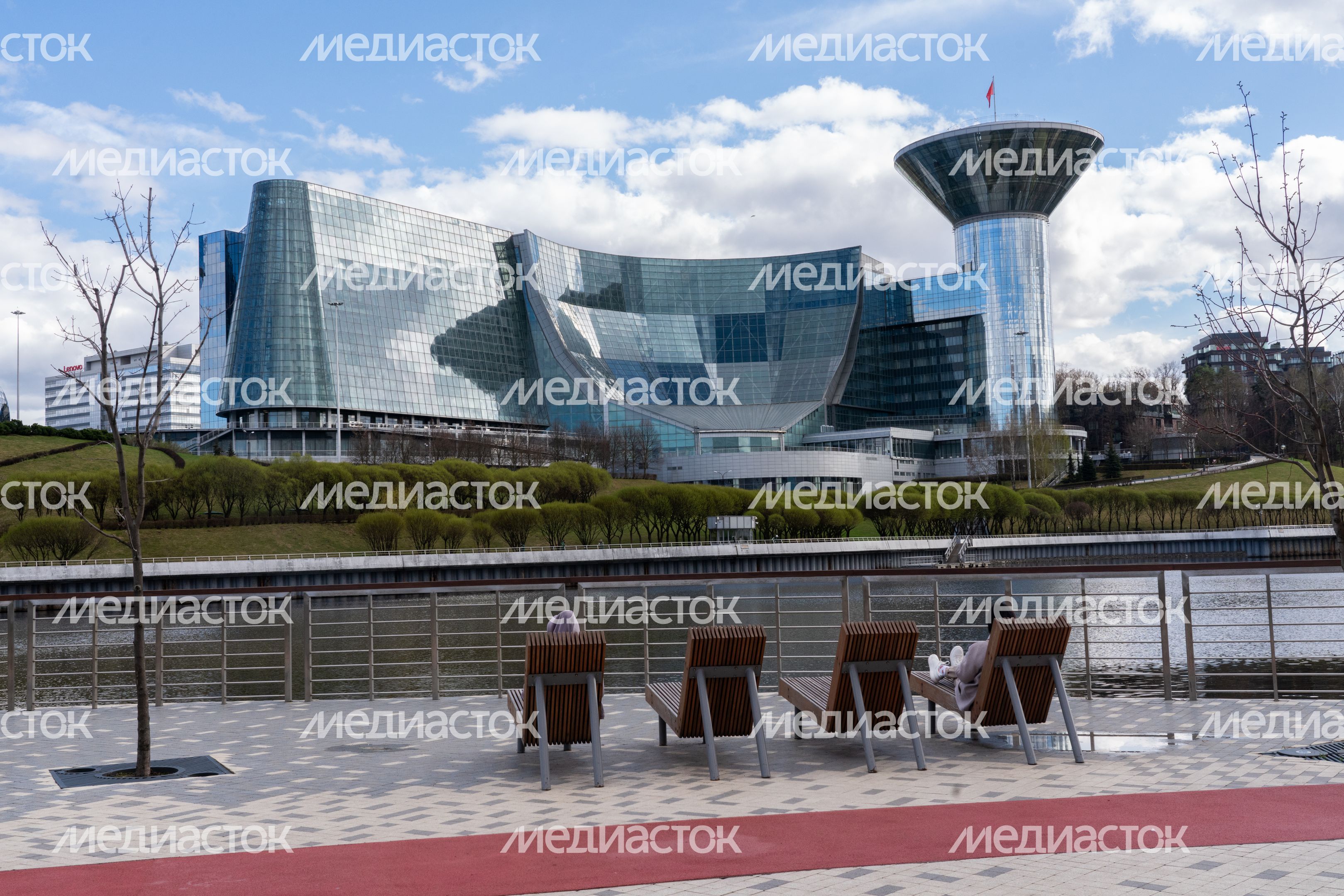 Дом правительства Московской области в Красногорске Дом правительства Московской области в Красногорске