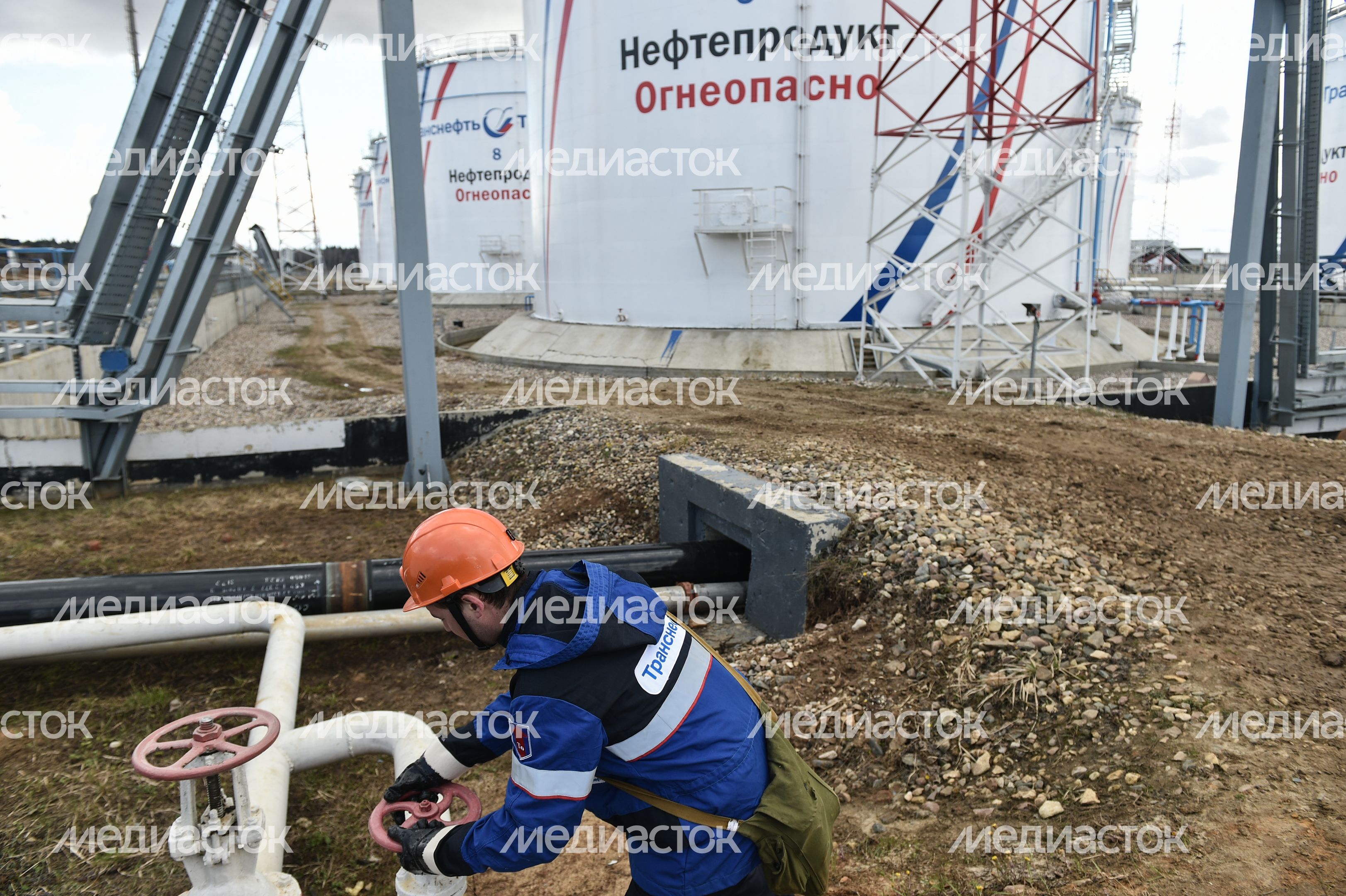 Нефтебаза РОСНЕФТЬ в Подмосковье