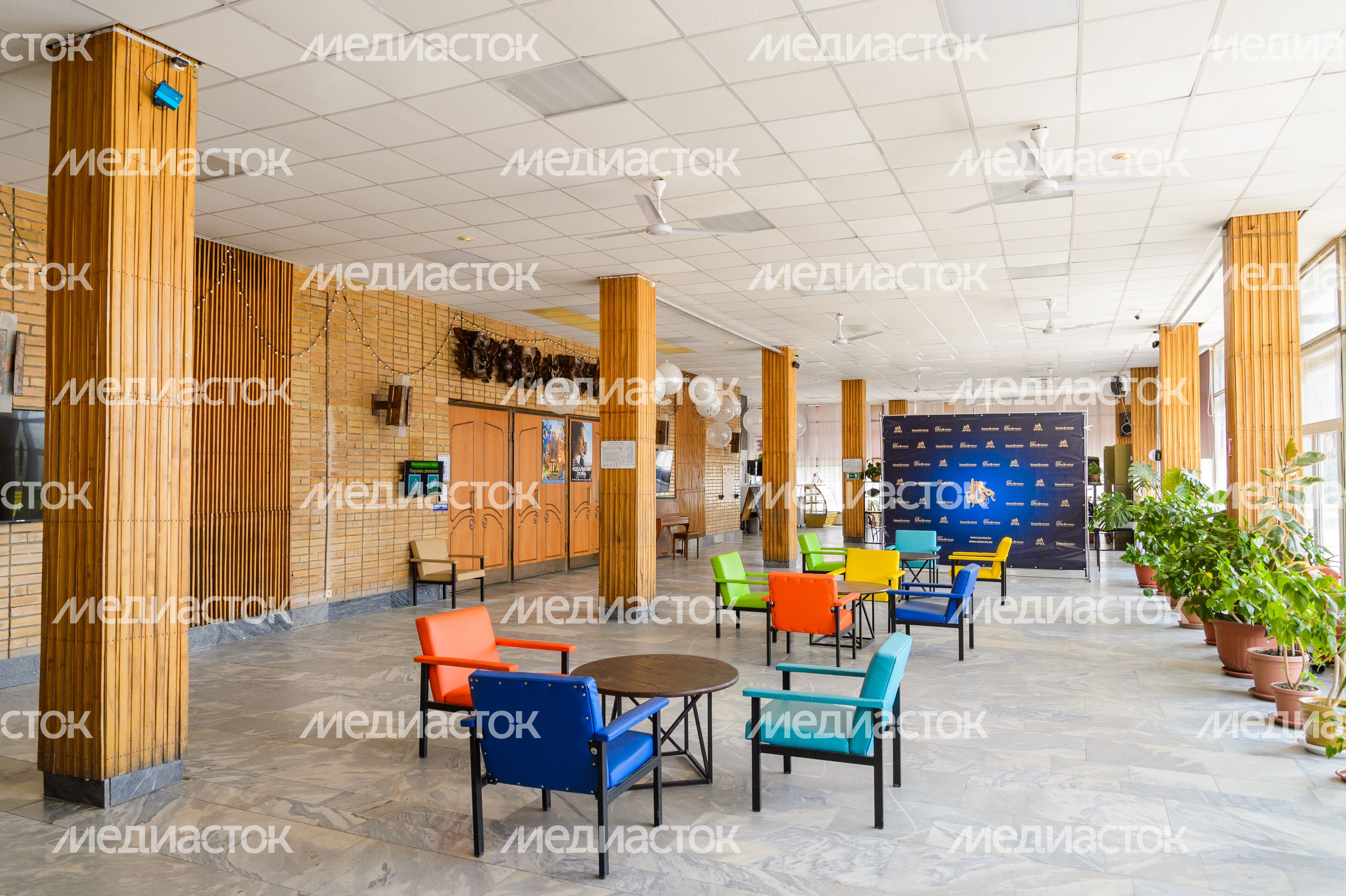 Черноголовка. Дом ученых Научного центра РАН Черноголовка. Дом ученых Научного центра РАН