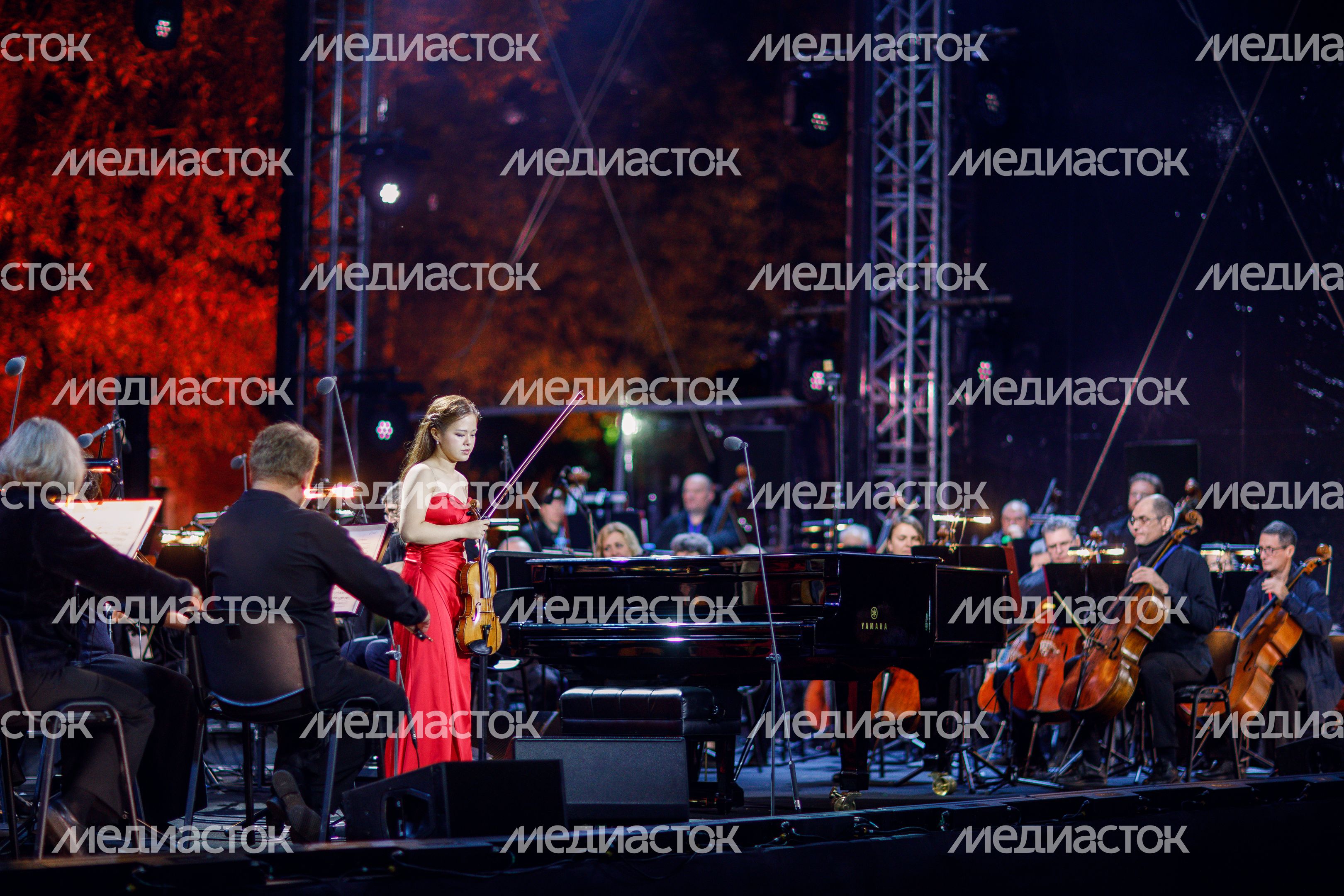 Гала-концерт «Ночь Чайковского» в Усадьбе Демьяново в Клину Гала-концерт «Ночь Чайковского» в Усадьбе Демьяново в Клину