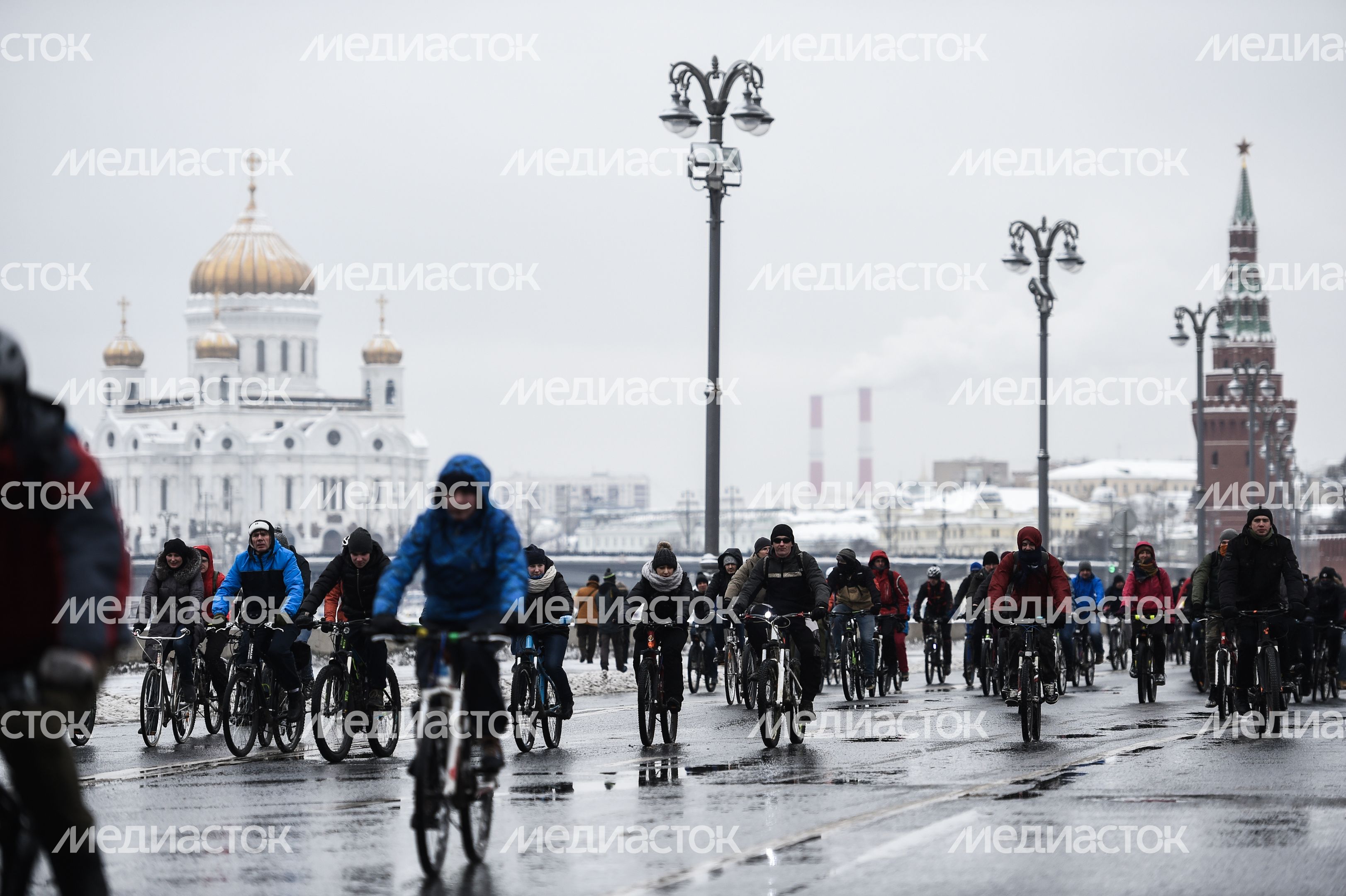 В Москве состоялся 4-й Зимний Велопарад