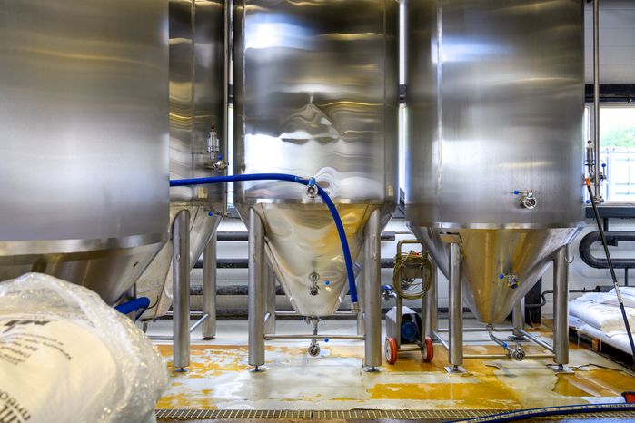 Экскурсия на пивоварню Zagovor Brewery в Мытищах