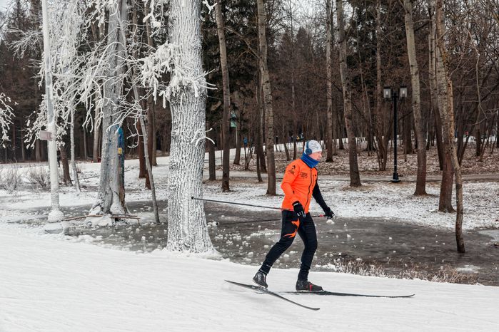 Тренировка для лыжников от Олимпийского чемпиона Александра Легкова в Одинцово