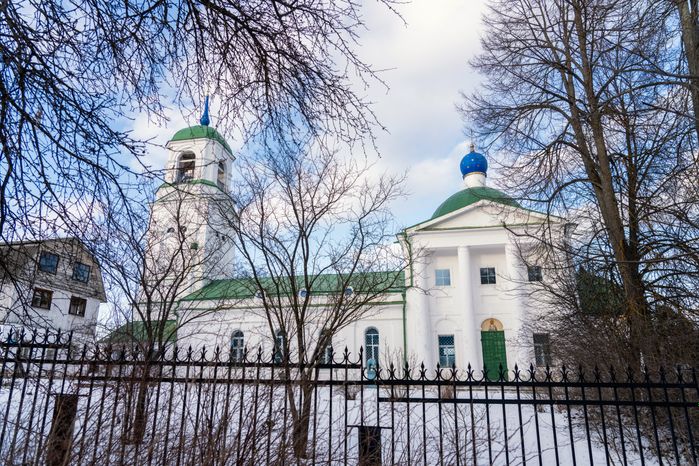Церковь Смоленской иконы Божией Матери в деревне Воронино округа Клин