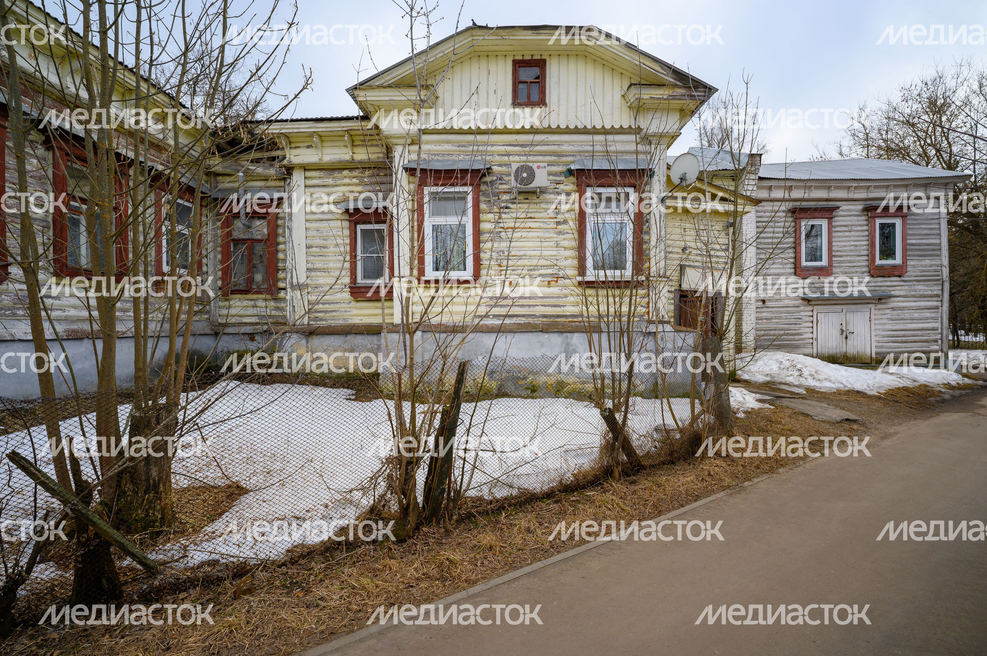 Дом управляющего ткацкой фабрики Н. Зимина в городе Дрезна Орехово-Зуевского округа Дом управляющего ткацкой фабрики Н. Зимина в городе Дрезна Орехово-Зуевского округа