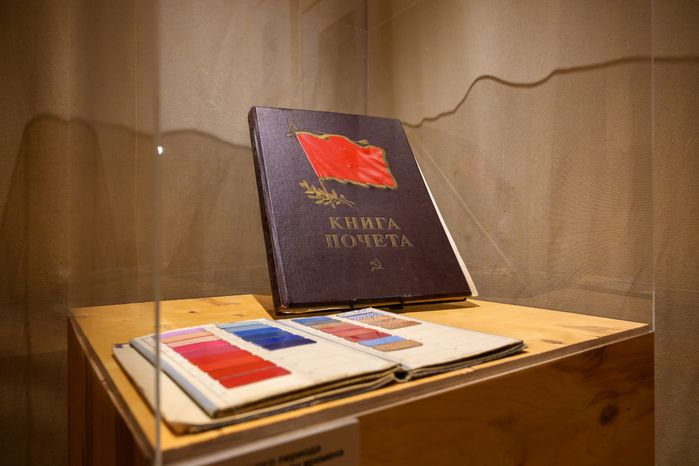 Выставка «Русский восток: сквозь время и шелка» в арт-пространстве «Цехъ» на фестивале искусства «Перезагрузка» 2026