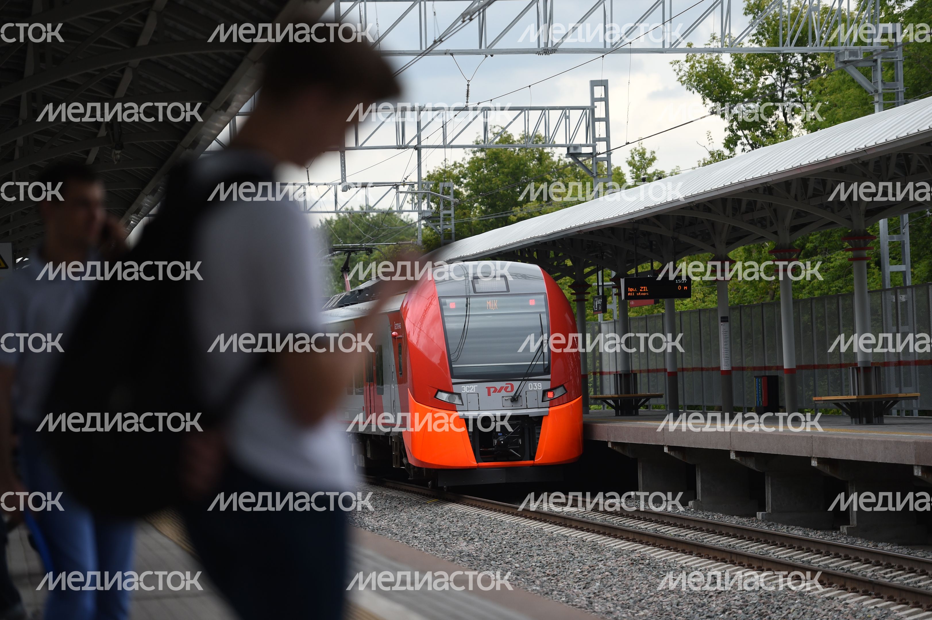 МЦК летом