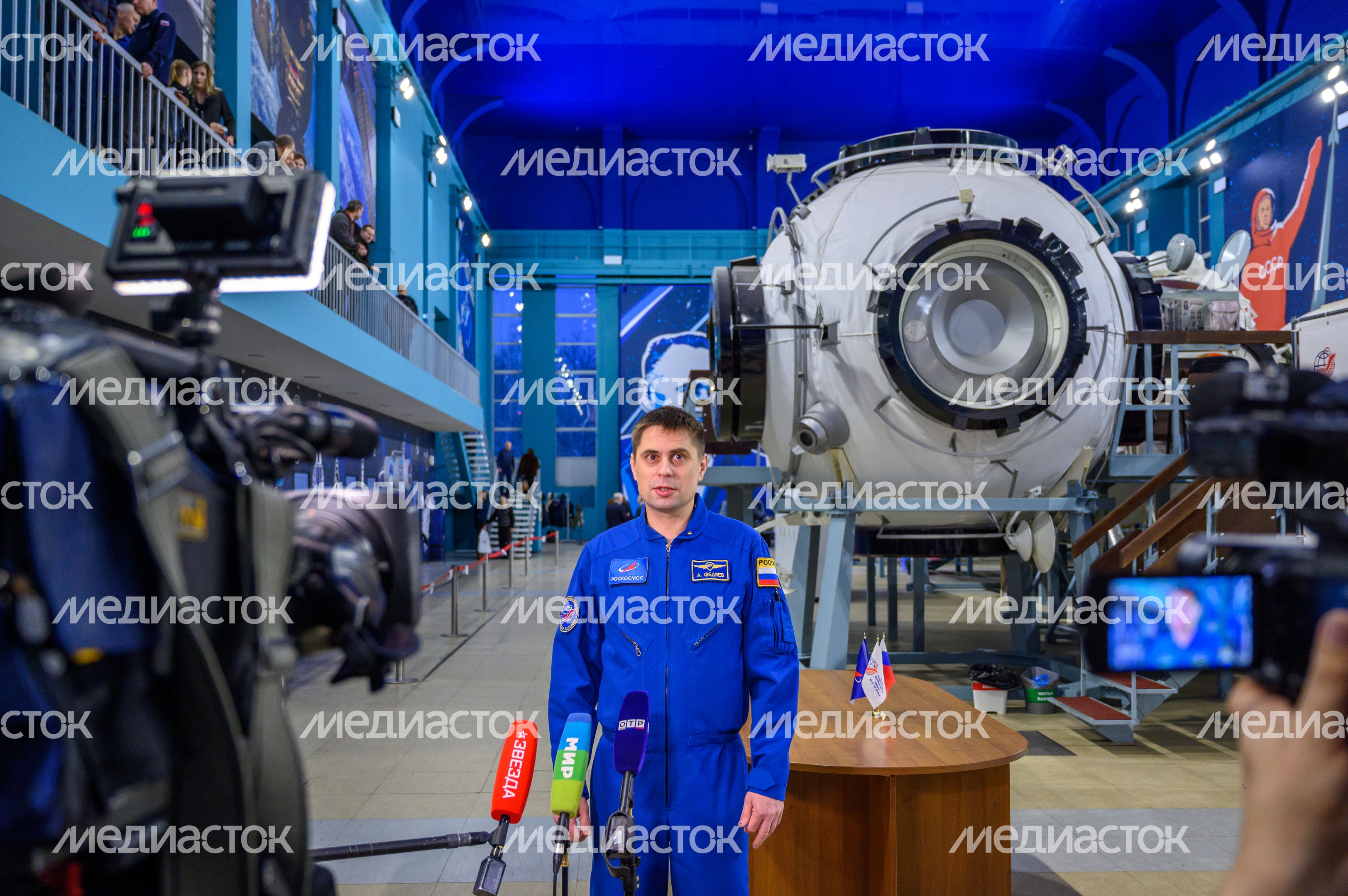 Экзаменационная тренировка космонавта Роскосмоса Андрея Федяева в Центре подготовки космонавтов в Звездном городке Экзаменационная тренировка космонавта Роскосмоса Андрея Федяева в Центре подготовки космонавтов в Звездном городке