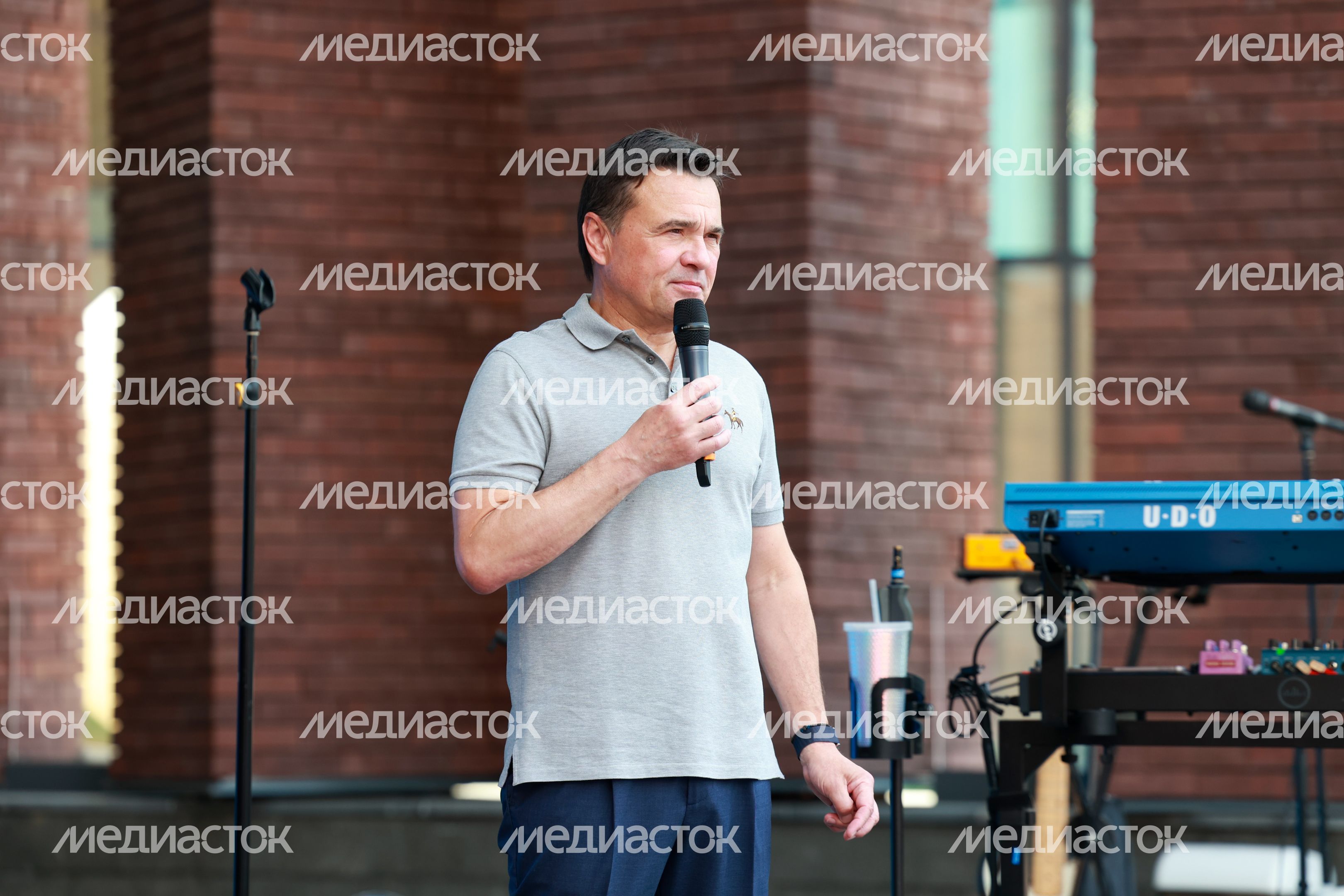 Андрей Воробьев поздравил победителей и призеров заключительного этапа Всероссийской олимпиады школьников Андрей Воробьев поздравил победителей и призеров заключительного этапа Всероссийской олимпиады школьников
